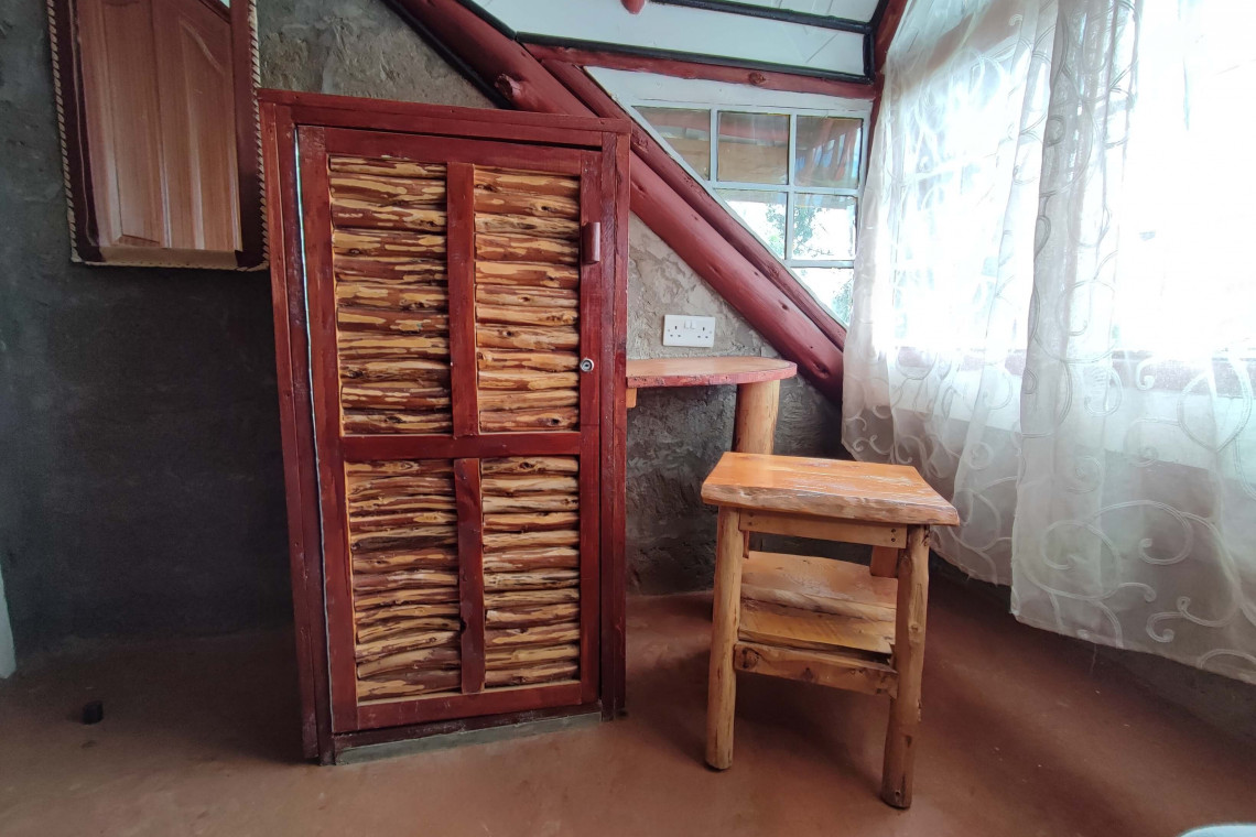 Rustic Furniture, Cottage